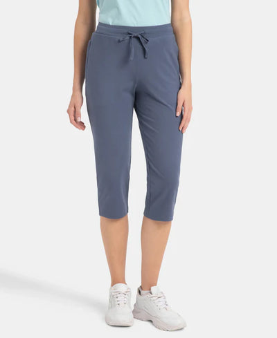 Super Combed Cotton Elastane Stretch Slim Fit Capri with Side Pockets - Black
