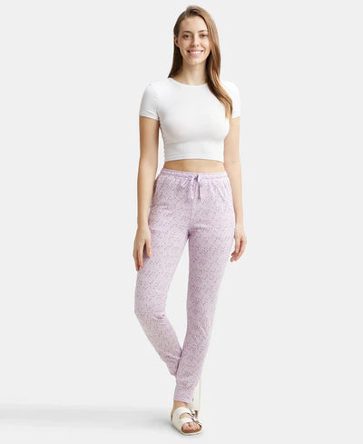 Super Combed Cotton Relaxed Fit Cuffed Hem Styled Printed Pyjama With Side Pockets - Pastel Lilac