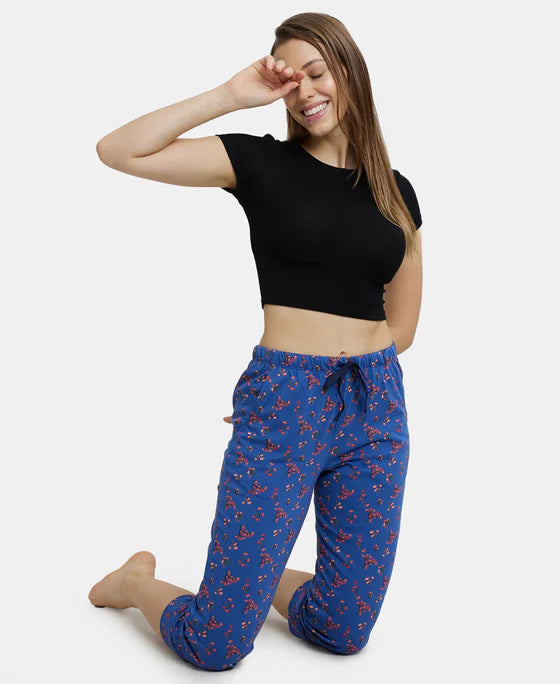 Super Combed Cotton Printed Elastane Slim Fit Capri with Ultrasoft Waistband - Blue Quartz